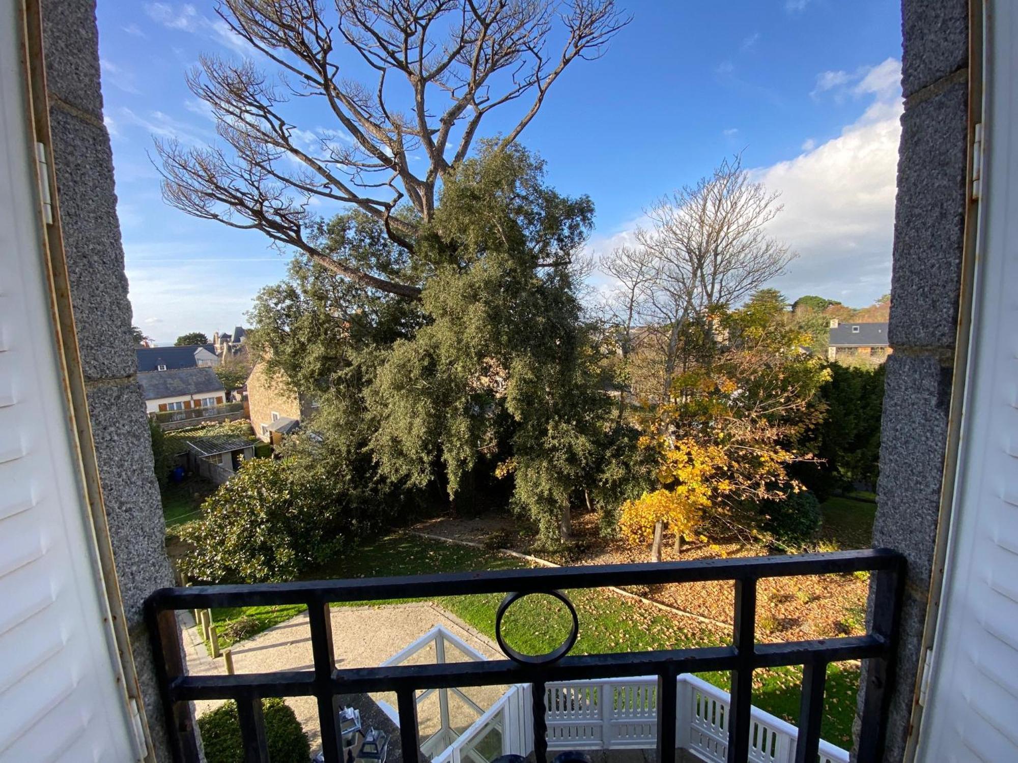 Manoir Le Castel & Villa Beaumaris แซ็งต์มาโล ภายนอก รูปภาพ