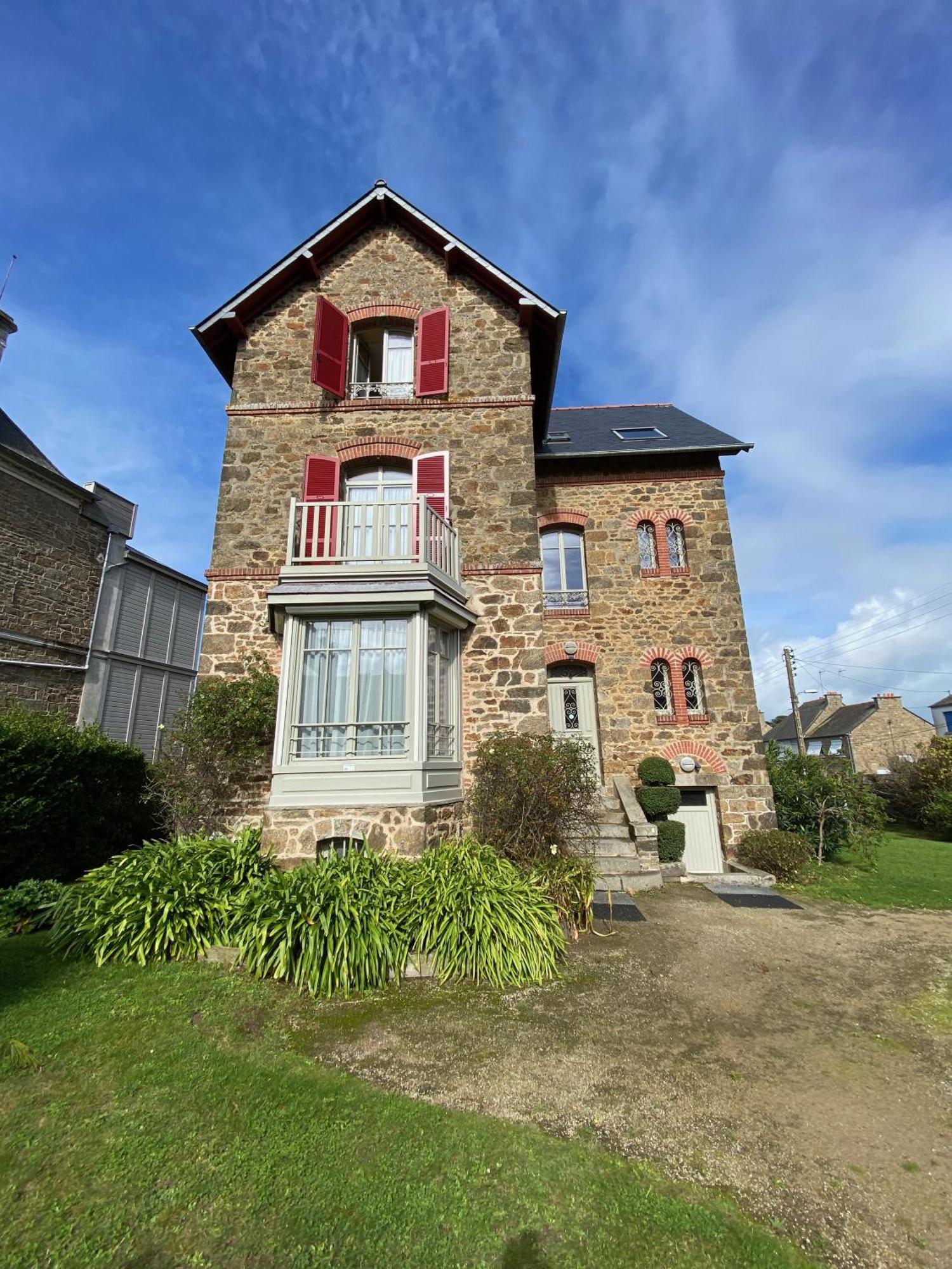 Manoir Le Castel & Villa Beaumaris แซ็งต์มาโล ภายนอก รูปภาพ